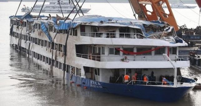 12 επιζώντες 442 νεκροί στο ναυάγιο της Κίνας