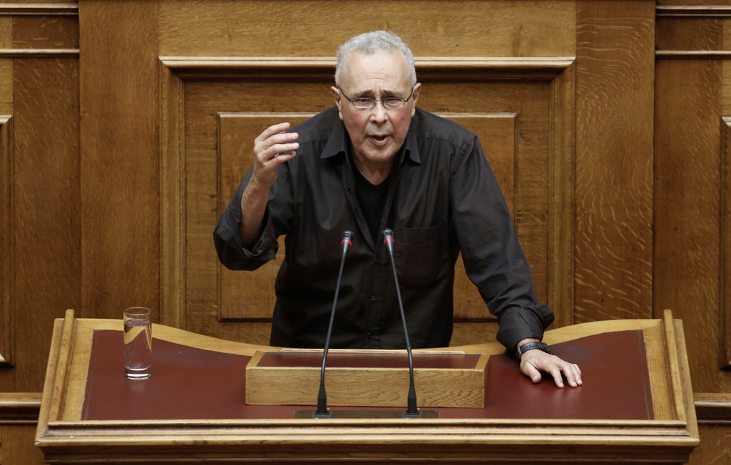 Ζουράρις: Ο Γιούνκερ είναι ληστοσυμμορίτης- ΒΙΝΤΕΟ