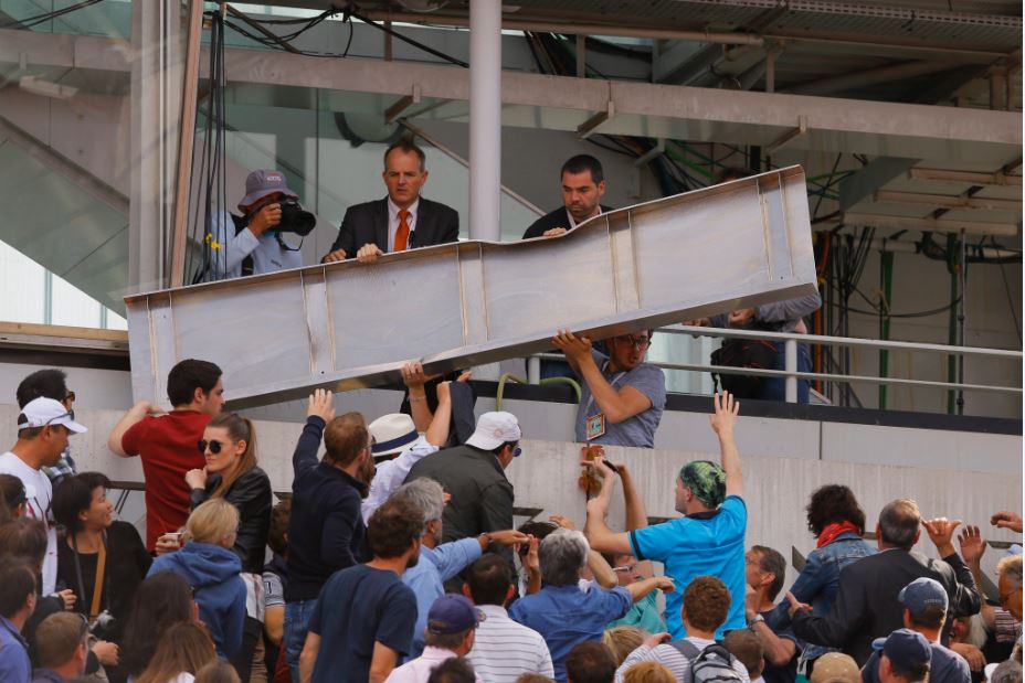Ατύχημα σοκ στο Roland Garros – ΦΩΤΟ – ΒΙΝΤΕΟ