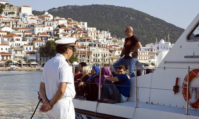 Νέα επεισόδια στη Λέσβο – ΦΩΤΟ