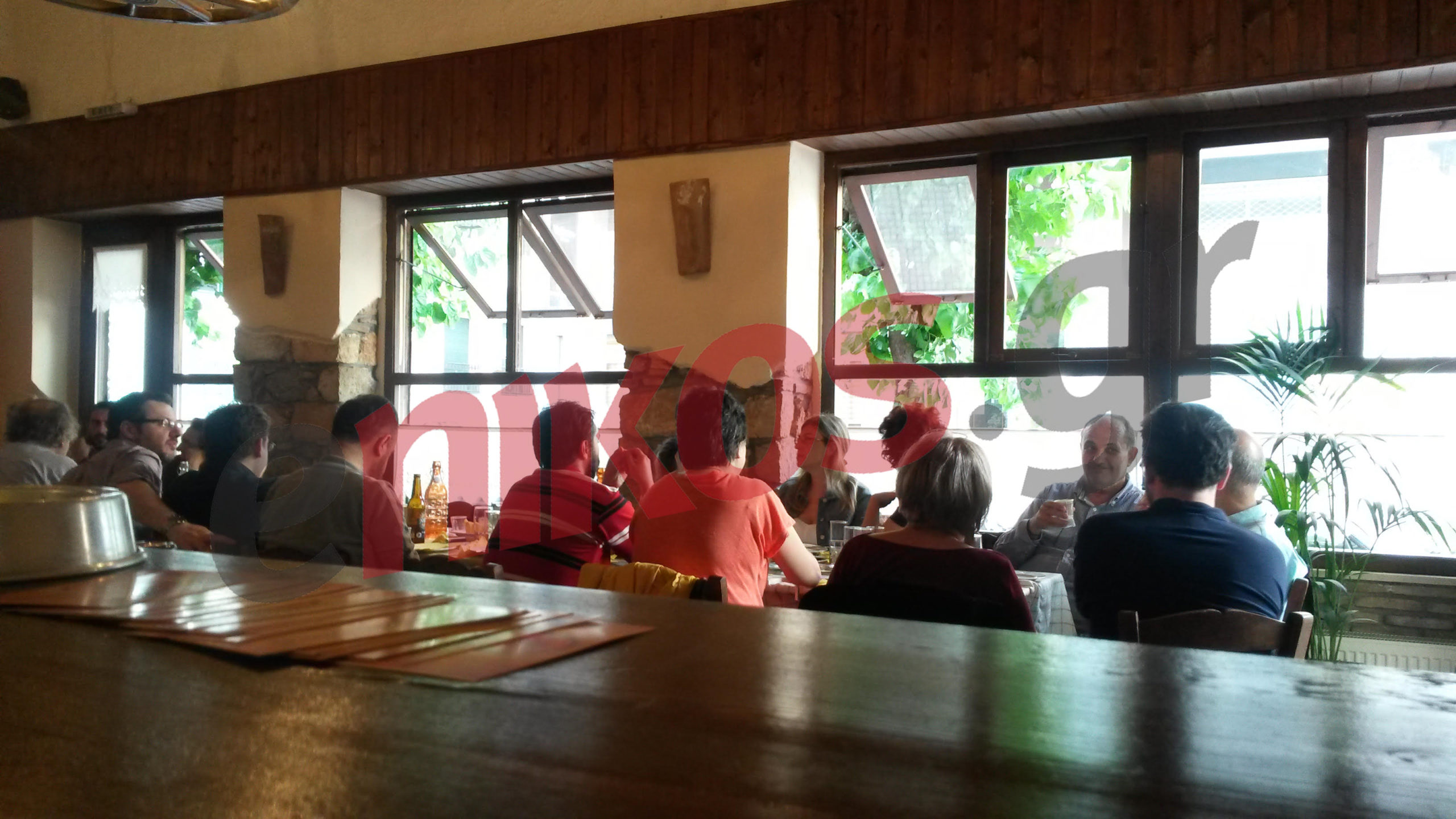 Μεζές… μετά την εκλογή του – ΦΩΤΟ