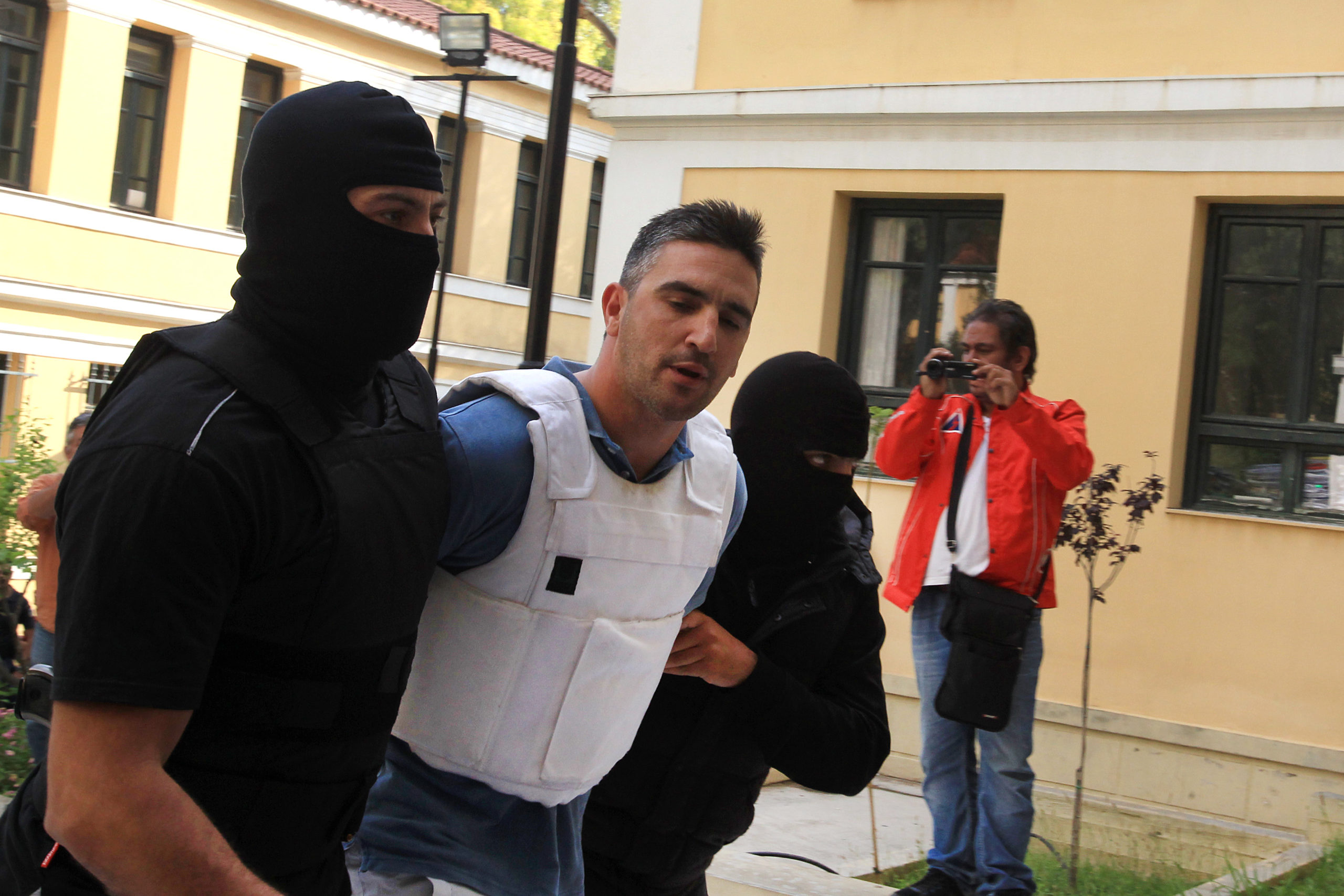 Ο Τσιρώνης είχε νοικιάσει το διαμέρισμα στον Νέο Κόσμο