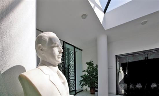 Ίδρυμα Καραμανλή: Έξω από την Ευρώπη δεν υπάρχει παρά η απόλυτη καταστροφή