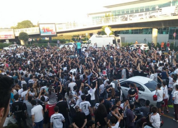 Την αποθέωση γνώρισε ο Κουαρέσμα – ΒΙΝΤΕΟ