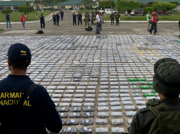 Σκύλος “πήρε μυρωδιά” 2 τόνους κοκαΐνης σε αεροδρόμιο