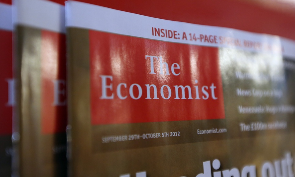 Προς πώληση το 50% του Economist