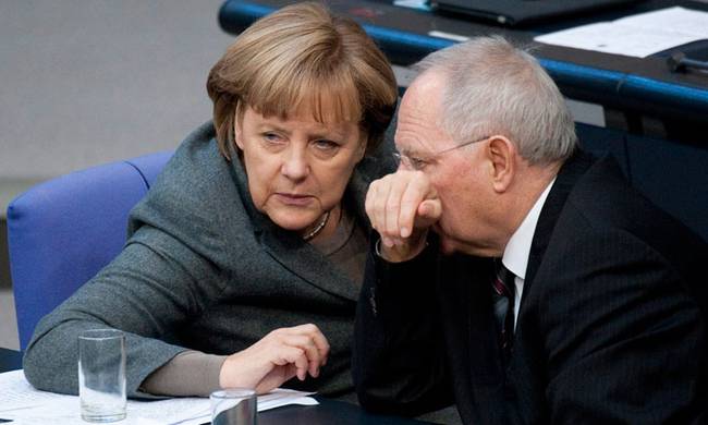 “Ο Σόιμπλε ήταν σε συνεννόηση με την Μέρκελ για την πρόταση προσωρινής εξόδου της Ελλάδας”