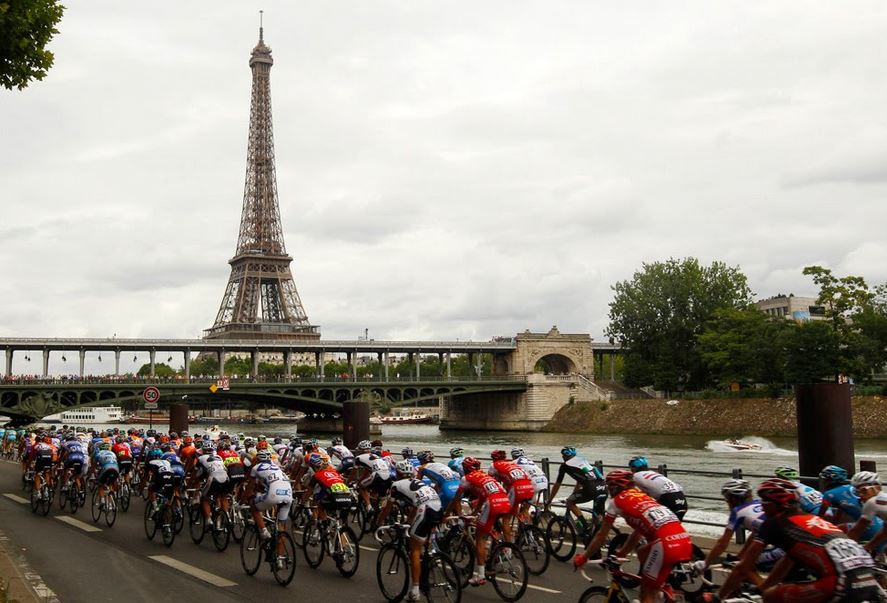 Αστυνομικά πυρά στον ποδηλατικό γύρο της Γαλλίας