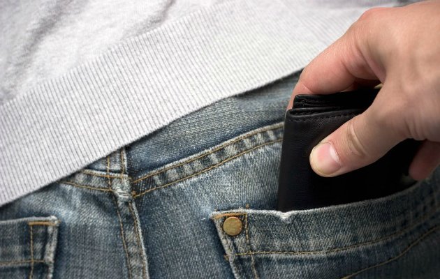 Στη “φάκα” σπείρα που έκλεβε επιβάτες σε Μετρό και Ηλεκτρικό