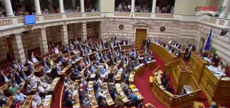 Το παρασκήνιο και τα απρόοπτα της ψηφοφορίας – ΒΙΝΤΕΟ