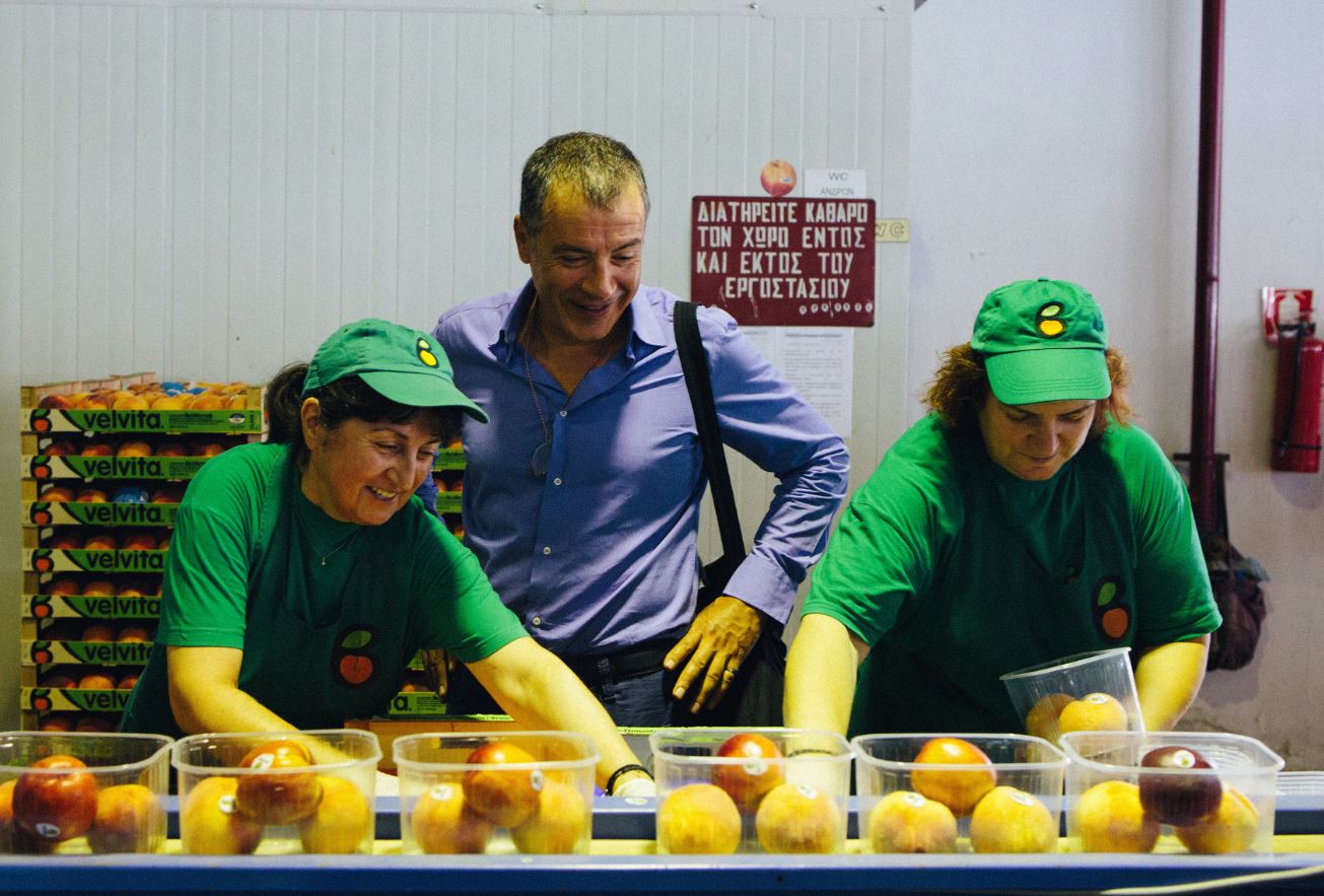 Θεοδωράκης: Να ζητήσει συγνώμη ο Πρωθυπουργός από το Ποτάμι….