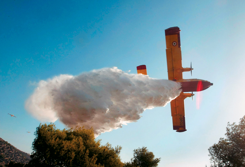 Φωτιά στην Αίγινα – ΤΩΡΑ