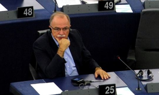 Παπαδημούλης: Να μην τους διευκολύνουμε μόνοι μας…