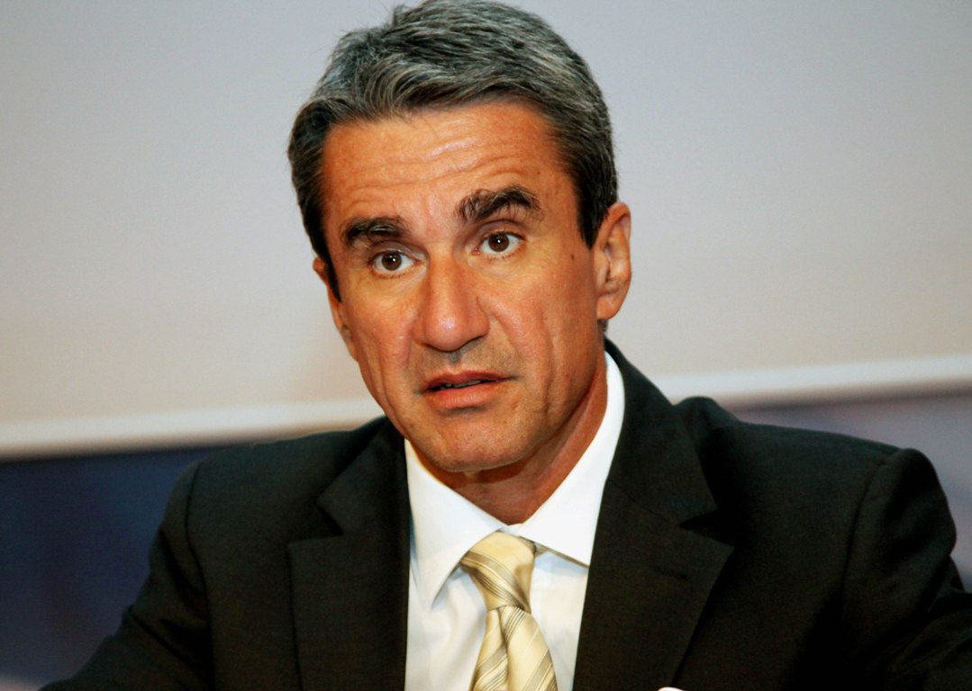 Ερώτηση του Λοβέρδου στον Κοτζιά για το Κόσοβο