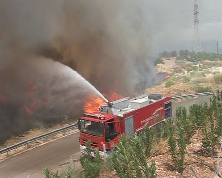 Πυρκαγιά στην Εθνική Οδό Κορίνθου-Καλαμάτας