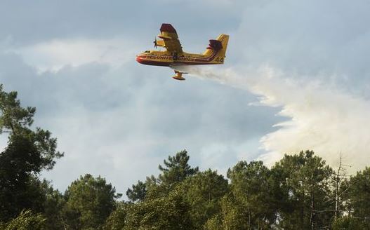 Μεγάλη πυρκαγιά στη νοτιοδυτική Γαλλία