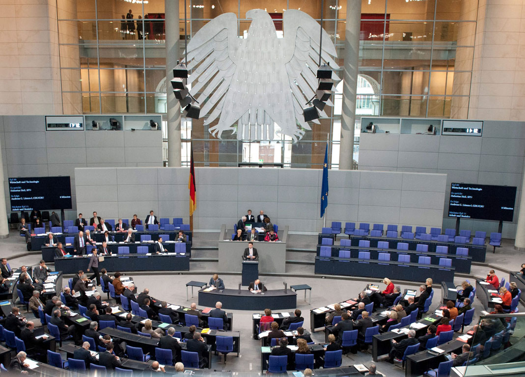 Μουσακάς στο… μενού της γερμανικής βουλής – ΦΩΤΟ