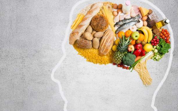 Οι 5 τροφές που δυναμώνουν τον εγκέφαλο