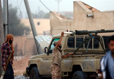 Λιβύη – Δεκάδες άτομα σκοτώθηκαν σε συγκρούσεις μεταξύ δύο φυλών