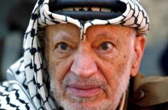 Η Γαλλία ζητά να κλείσει η έρευνα για τον θάνατο του Αραφάτ