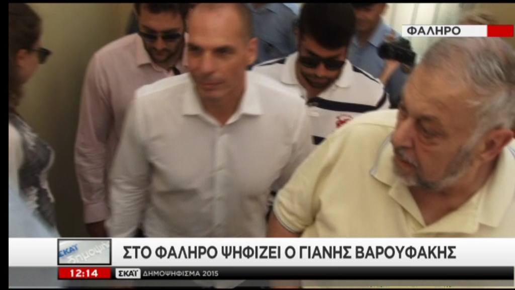 Ψήφισε ο Γιάνης Βαρουφάκης – ΒΙΝΤΕΟ