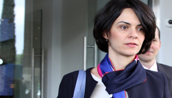 Το ΔΝΤ στέλνει την “Δρακουλέσκου” στην Ελλάδα