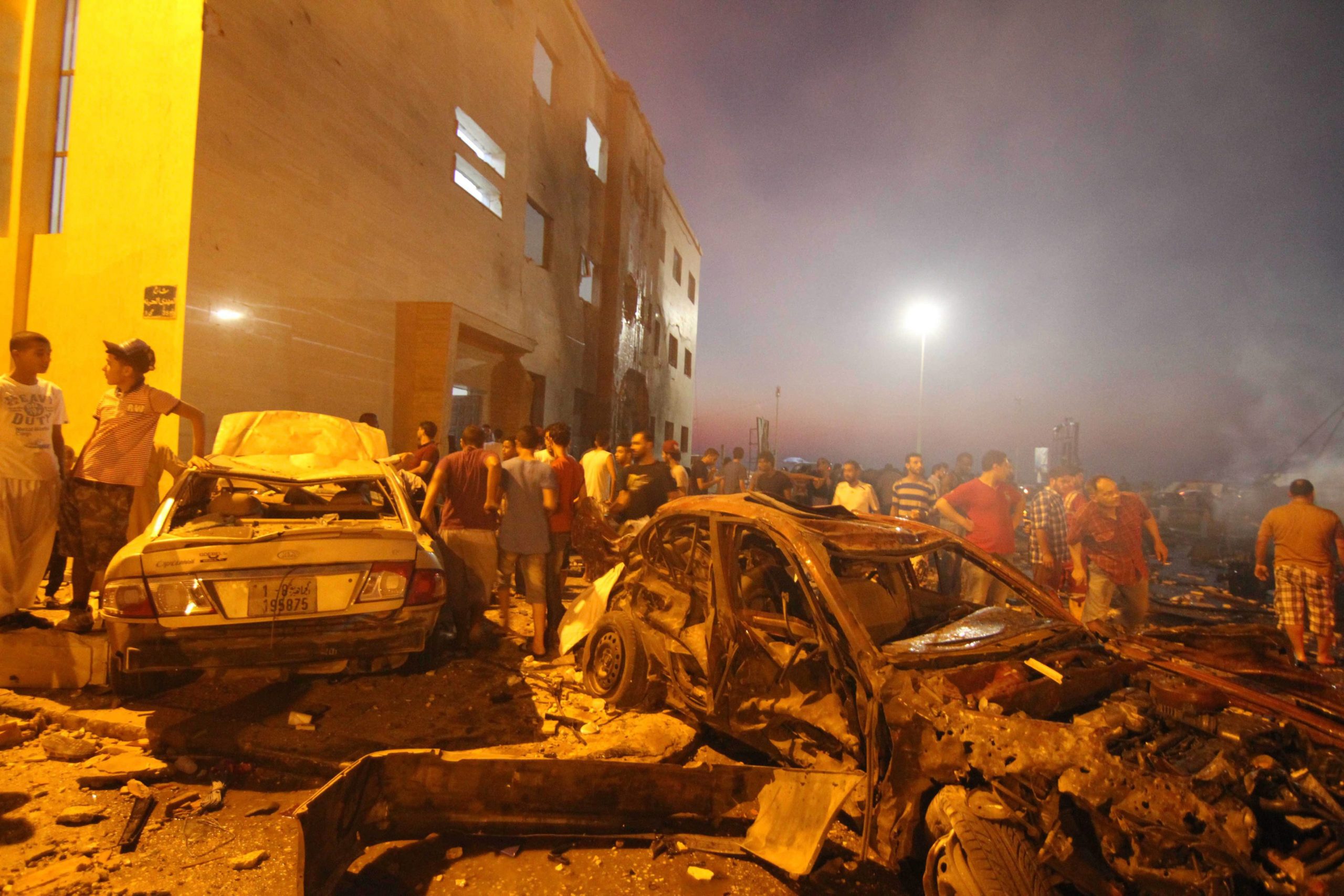 Λιβύη: Έξι νεκροί από έκρηξη αυτοκινήτων