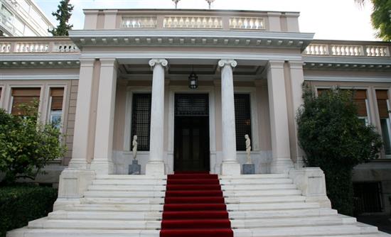 Συνεχείς συσκέψεις στο Μαξίμου