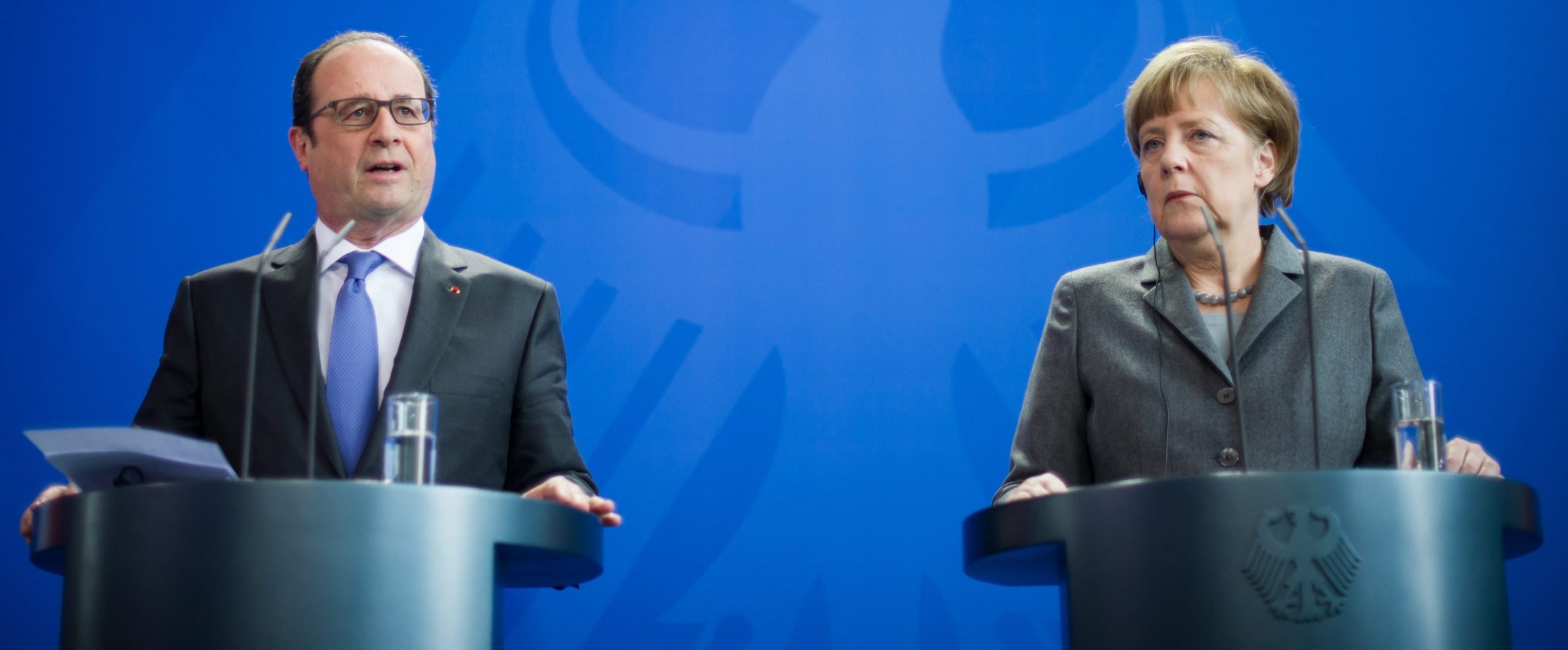 Σύνοδο Κορυφής την Τρίτη θέλουν Μέρκελ – Ολάντ