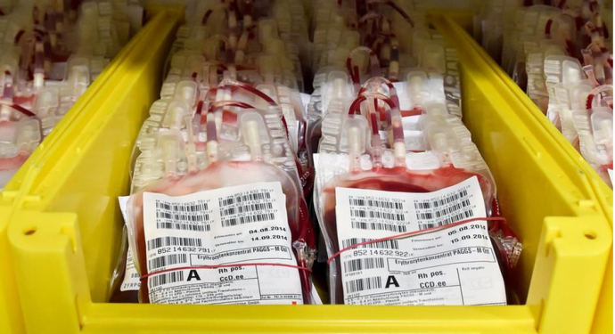 SZ: Οι Ελβετοί στέλνουν αίμα στην Ελλάδα παρά την αδυναμία πληρωμής