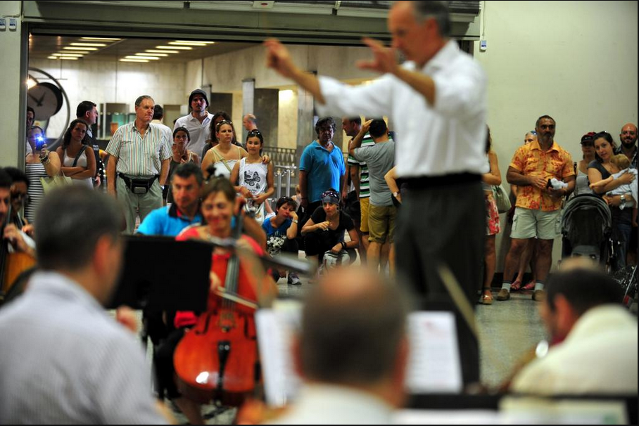 Mozart και Elgar από τη Συμφωνική Ορχήστρα της ΕΡΤ στο Μετρό του Συντάγματος