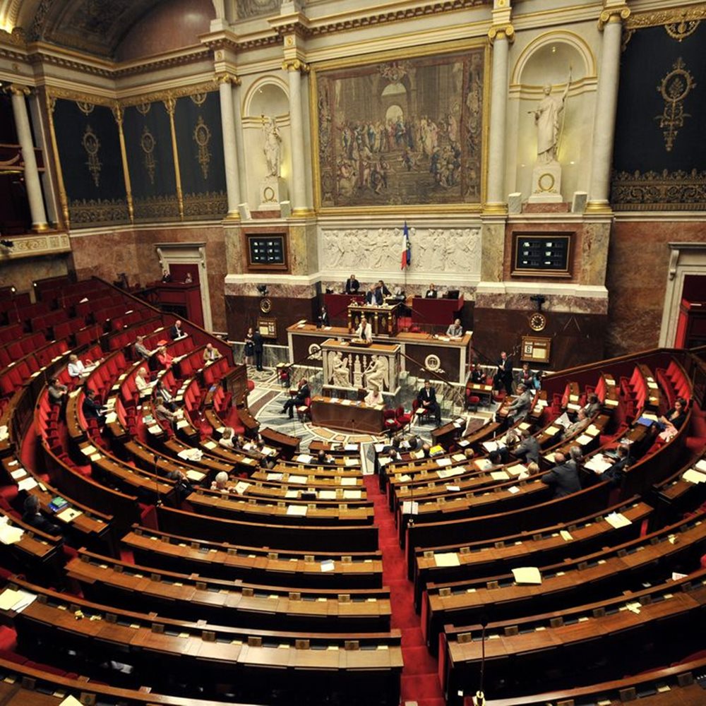 Το γαλλικό Κοινοβούλιο ψηφίζει σήμερα για τη συμφωνία της Ελλάδας