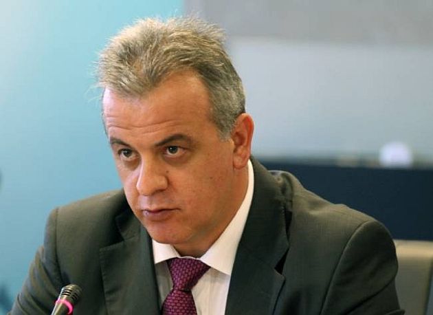 Ποιον “επικηρύσσει” πρώην υφυπουργός του ΠΑΣΟΚ;