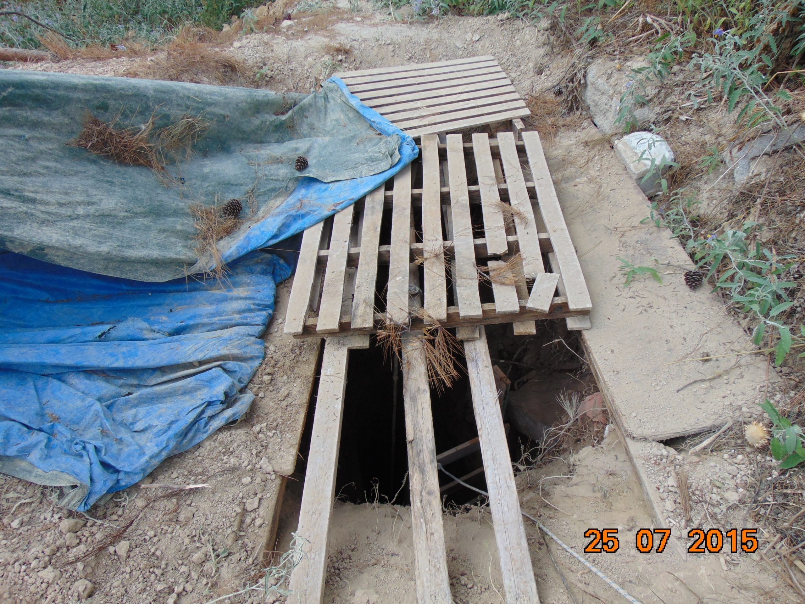 Έσκαβαν για λίρες σε αρχαιολογικό χώρο γιατί «είδαν όνειρο» – ΦΩΤΟ