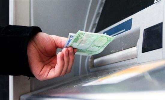 Πόσο μας κοστίζουν τα capital controls