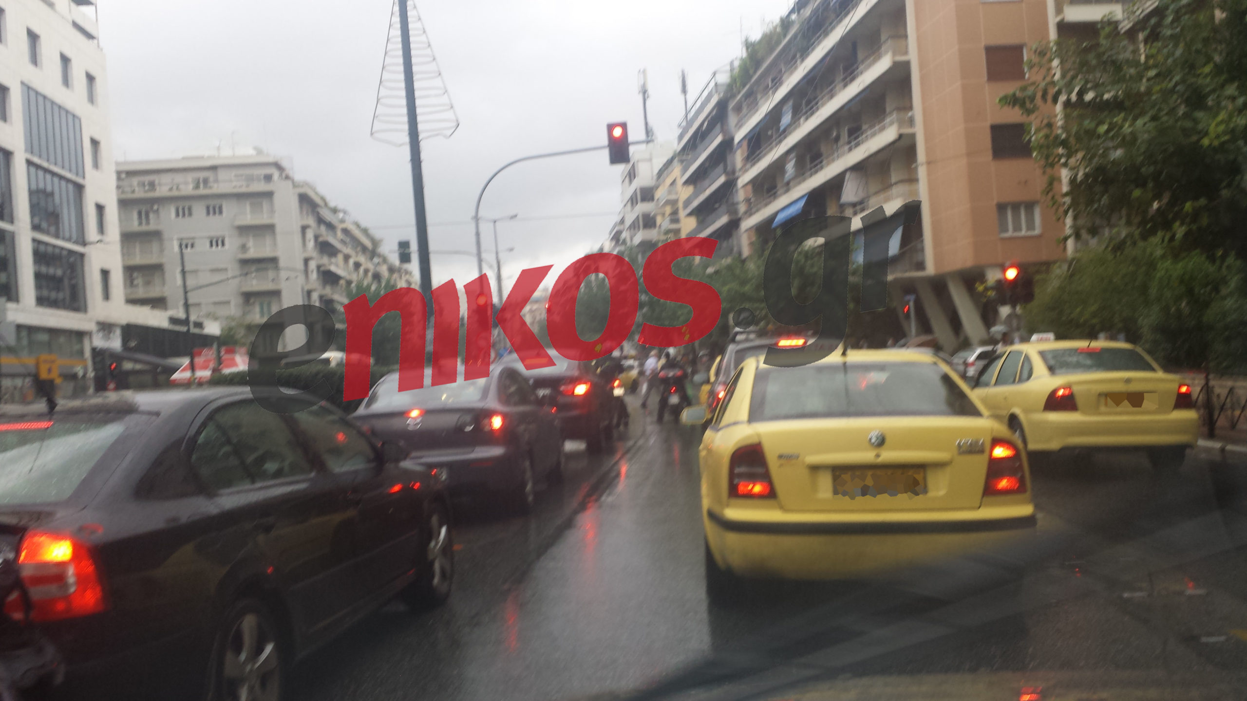 Στείλτε τώρα βίντεο και φωτογραφίες