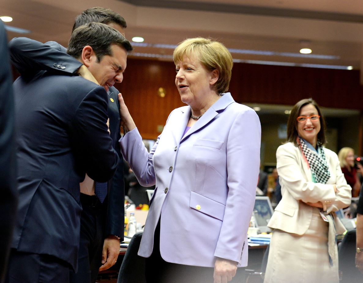 Financial Times: Η ευρωζώνη δίνει τελευταία ευκαιρία στην Αθήνα