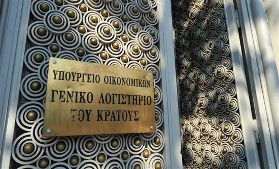 Στο στόχαστρο εργασιακά και φόροι