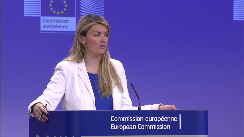 Αντρέεβα: Χρειάζονται περισσότερες μεταρρυθμίσεις – Τι απαντά στους ισχυρισμούς Βαρουφάκη