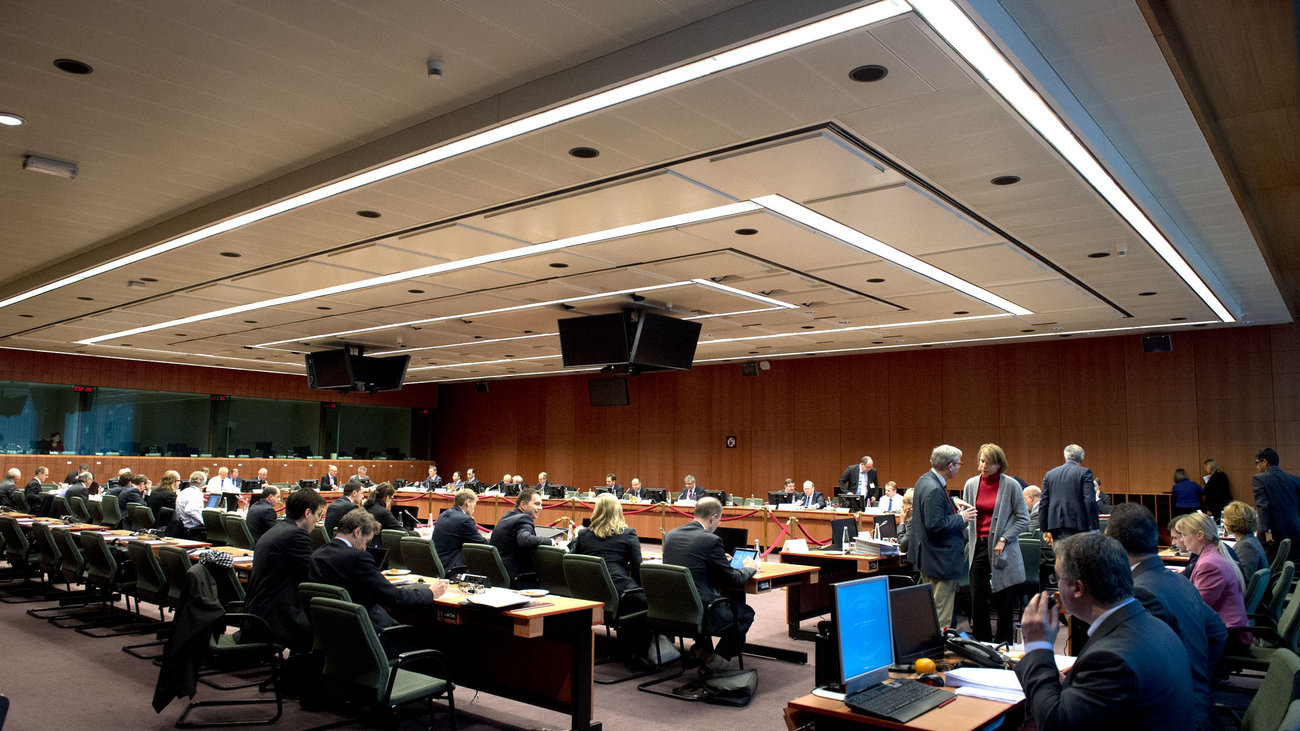Eurogroup: Ζητά περισσότερα μέτρα και “ιδιοκτησία” του προγράμματος