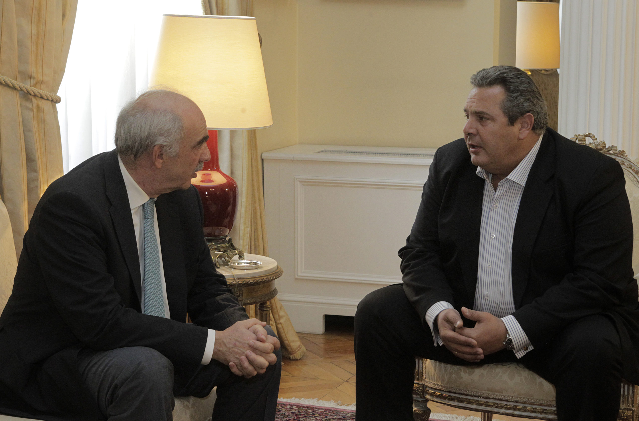 Ο διάλογος Μεϊμαράκη – Καμμένου για την… Ρηγίλλης