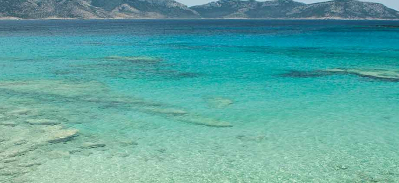 Τα 7 κρυμμένα «διαμάντια» των ελληνικών νησιών