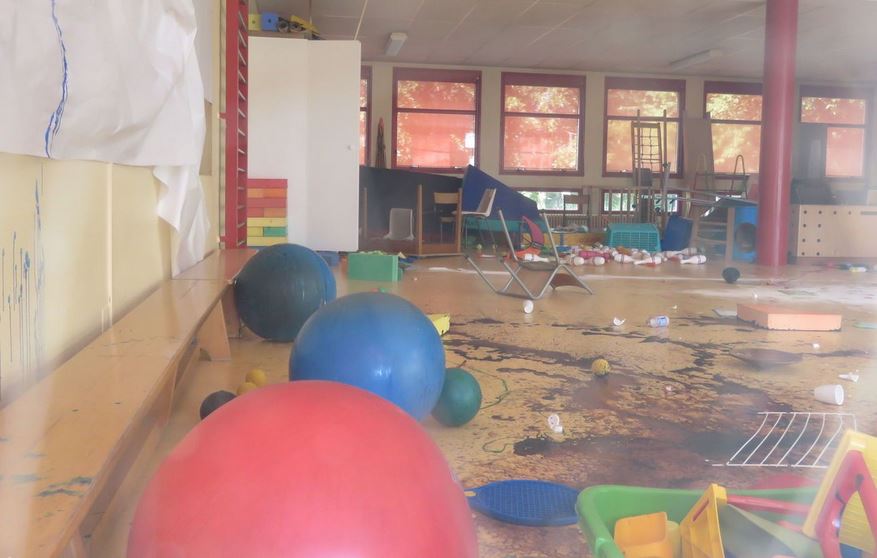 Παιδιά έκαναν “γυαλιά καρφιά” ένα νηπιαγωγείο στη Γαλλία – ΒΙΝΤΕΟ