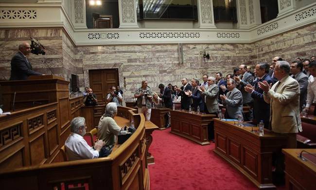 Νέες τοποθετήσεις βουλευτών της ΝΔ στη συνεδρίαση της ΚΟ