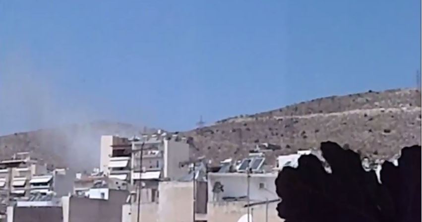 Ντοκουμέντο: Εκρήξεις στη φωτιά του Κερατσινίου – ΒΙΝΤΕΟ