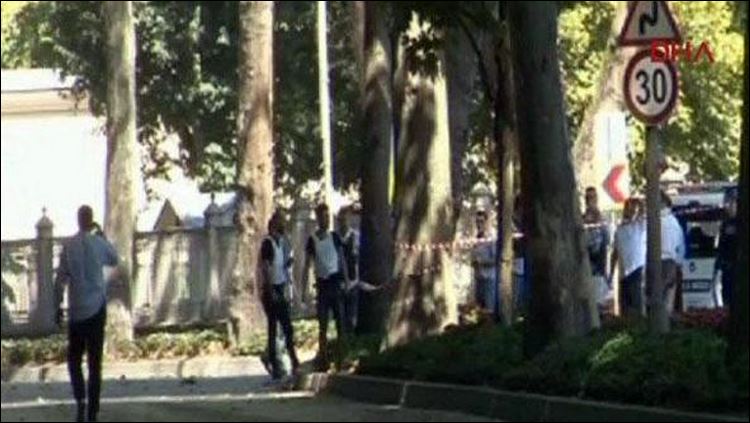 Τα πρώτα πλάνα από τους πυροβολισμούς στην Κωνσταντινούπολη – ΒΙΝΤΕΟ