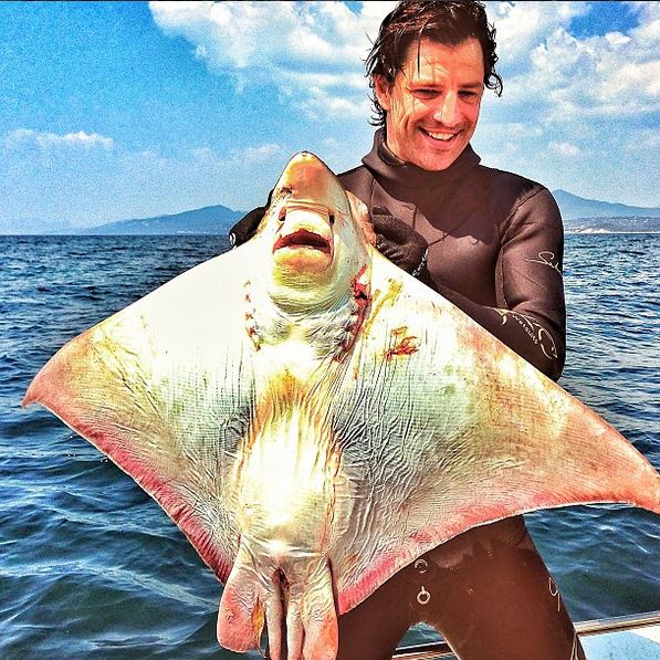 Ο Ρουβάς πήγε για ψάρεμα – ΦΩΤΟ