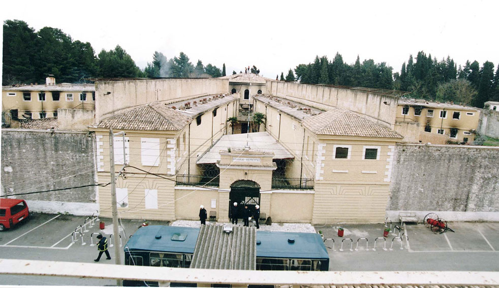 Συνεχίζονται οι ανακρίσεις στους βαρυποινίτες των φυλακών Κέρκυρας