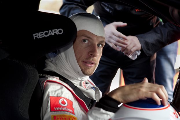 Λήστεψαν τον Τζένσον Μπάτον ενώ κοιμόταν