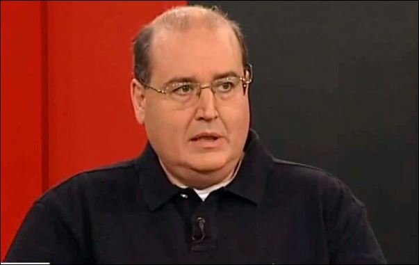 Φίλης: Αν η πλευρά Λαφαζάνη καταψηφίσει το Μνημόνιο πάμε σε εκλογές